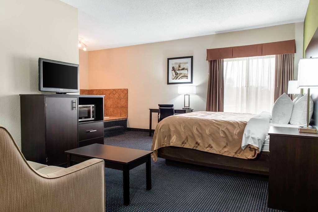 Quality Inn & Suites Anderson I-69 Zimmer foto